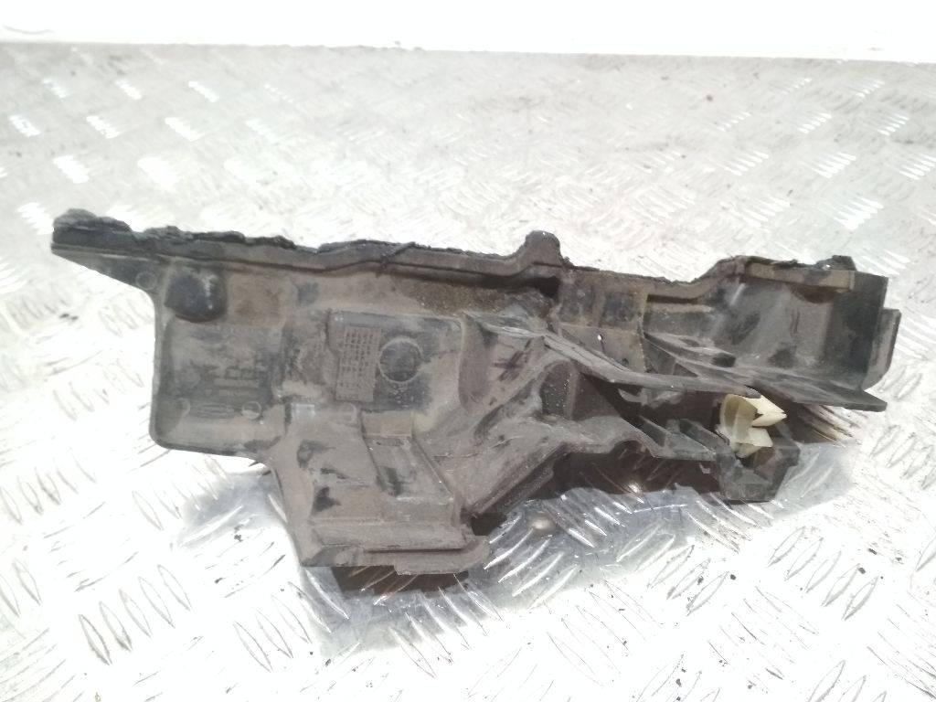 декоративная крышка двигателя Dacia Logan 2 поколение 2012, 175B15716R - фото №1