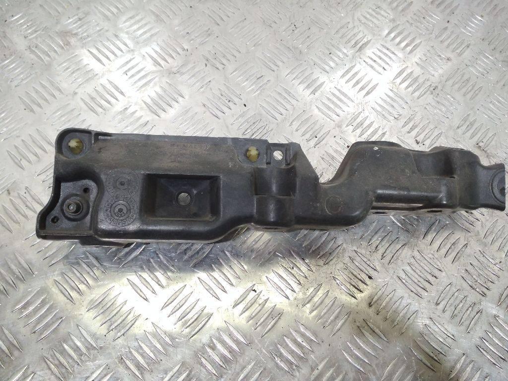 крепление ( кронштейн ) крыла Renault Scenic 3 поколение 2011, 631230010R - фото №1