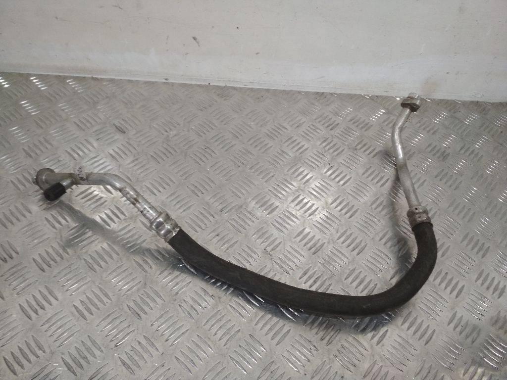 трубка кондиционера Renault Megane 3 поколение 2011, 924540019R - фото №1