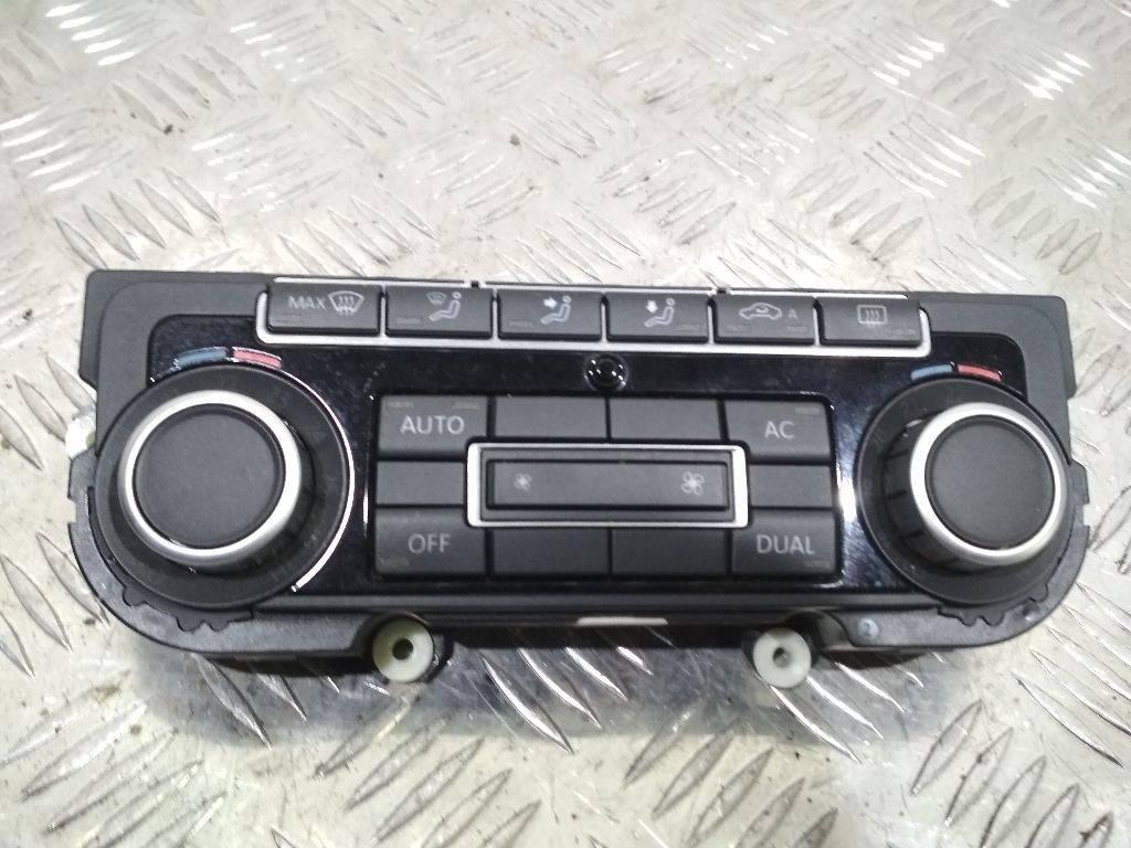блок управления печки / климат-контроля Volkswagen Scirocco 3 поколение 2010, 5K0907044BS - фото №1