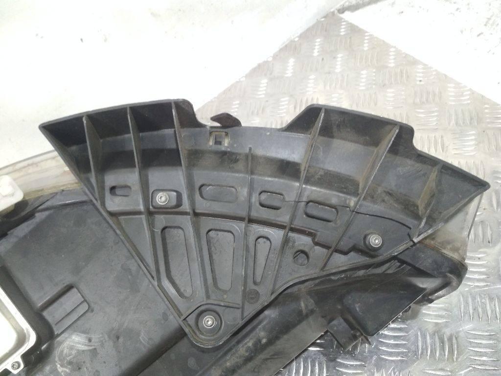 крепление фары правой Citroen C4 Picasso 1 поколение 2007, 164726-00 - фото №1