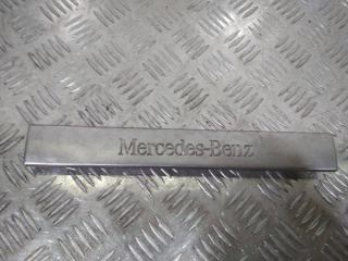 накладка на порог Mercedes-Benz M-Класс W163 2000, A1636861620