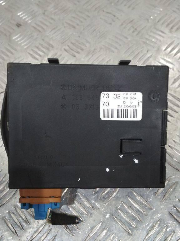 блок комфорта Mercedes-Benz M-Класс W163 2000, A1635457332 - фото №1