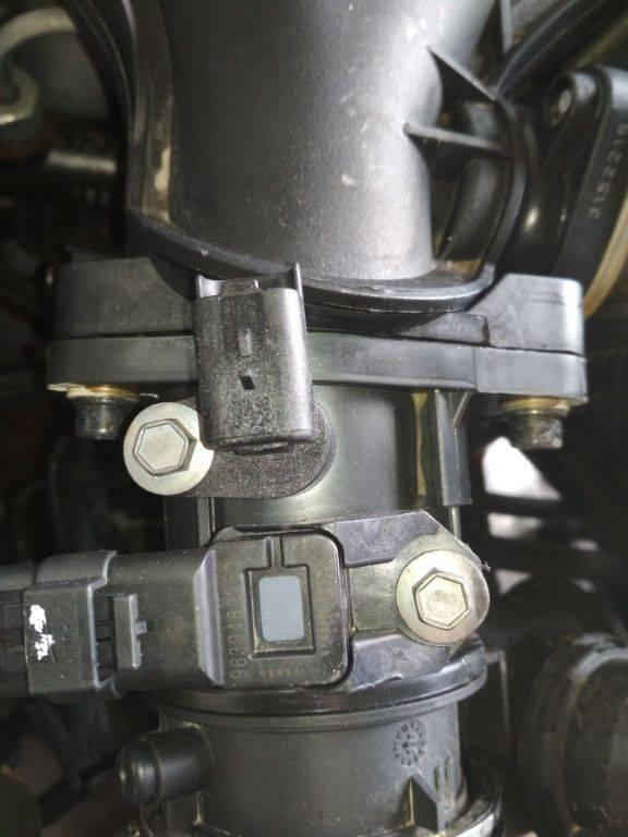 заслонка дроссельная Citroen C4 Picasso 1 поколение 2007, 9660110780 - фото №1