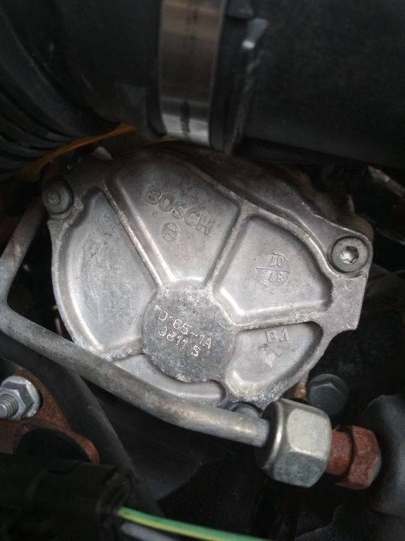 насос вакуумный Citroen C4 Picasso 1 поколение 2007, D165-1A - фото №1