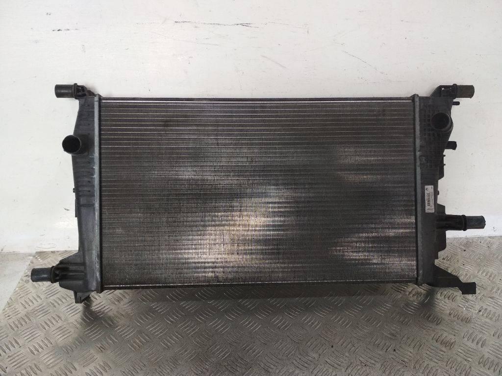 радиатор (основной) Renault Megane 3 поколение 2011, 214105150R - фото №1