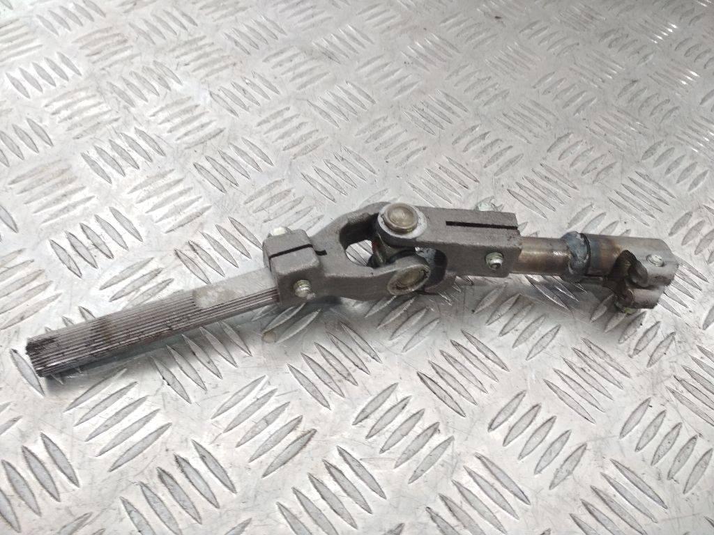 рулевой карданчик Toyota Avensis 2 поколение (T250) 2005, 2.0 л., дизель - фото №1