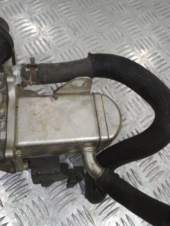 охладитель EGR / Радиатор EGR Renault Scenic 3 поколение 2010, 1.9 л., дизель, V29001603 - фото №1