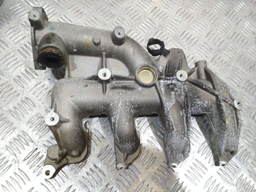 коллектор впускной Renault Scenic 2 поколение 2005, 8200272607 - фото №1