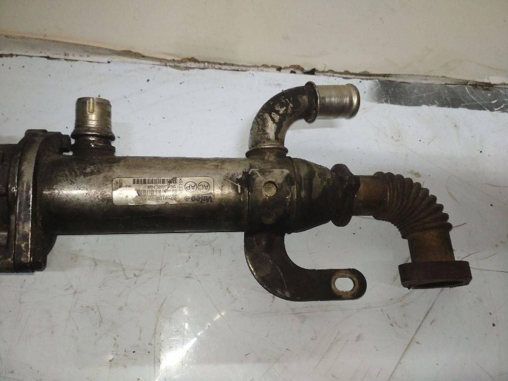 охладитель EGR / Радиатор EGR Peugeot 807 1 поколение 2004, 2.0 л., дизель, МКПП, 9645689780 - фото №1