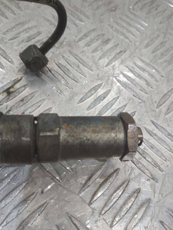 датчик давления топлива Renault Laguna 2 поколение 2003, F644087 - фото №1