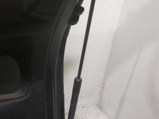 амортизатор крышки багажника (3-5 двери) Toyota Prius 2 поколение 2006, 68960-0W532