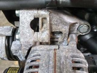 кронштейн генератора Volkswagen Polo 4 поколение 2002, 1.4 л., дизель