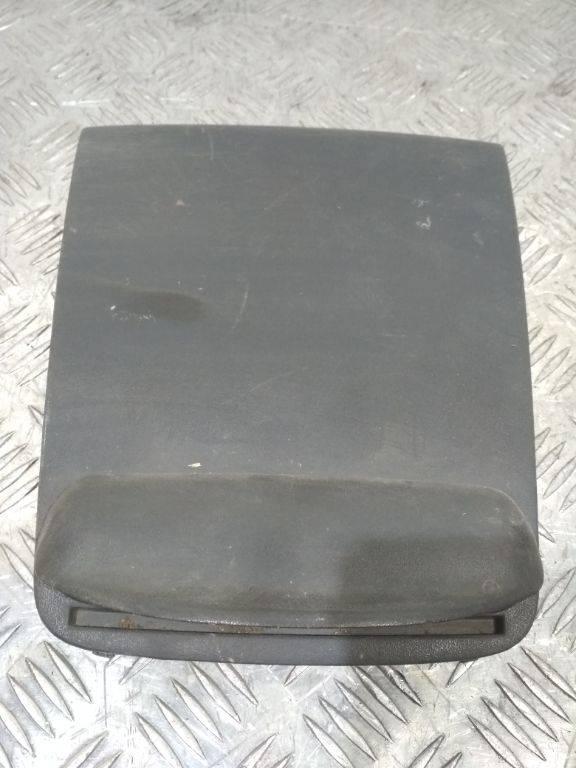 пластик Citroen Jumper 2 поколение 2008 - фото №1