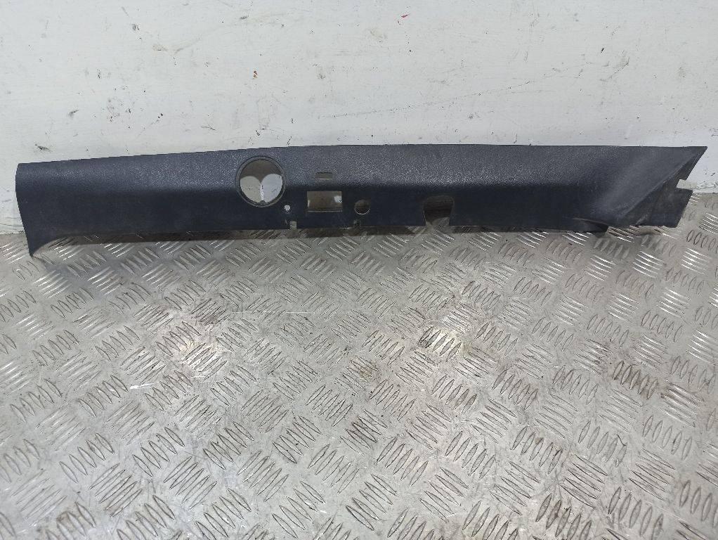 обшивка стойки MAN TGA 1 поколение 2005, 81624300113 - фото №1