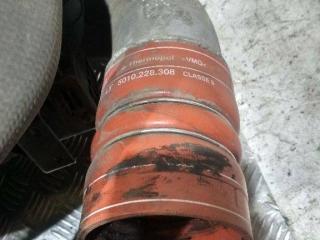 патрубок интеркулера Renault Magnum 4 поколение 2005, 5010228308