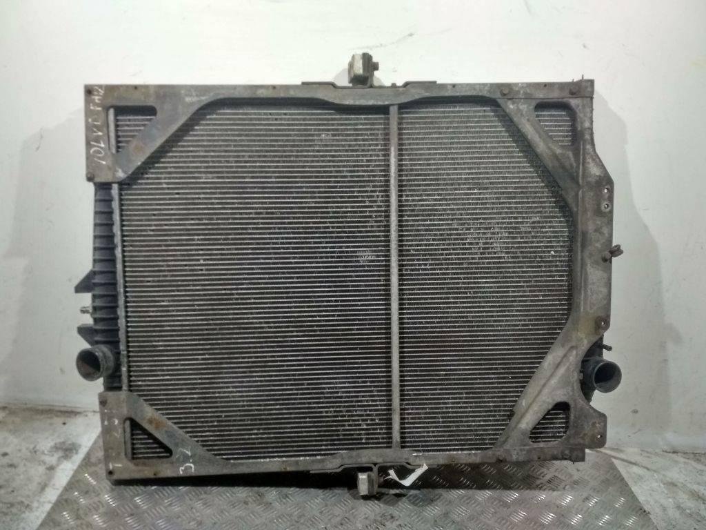 радиатор (основной) Volvo FH 2000 - фото №1