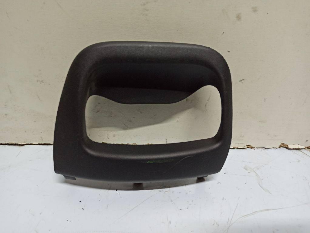 накладка на ручку Citroen Berlingo 2 поколение (B9) 2009, 9681237477 - фото №1