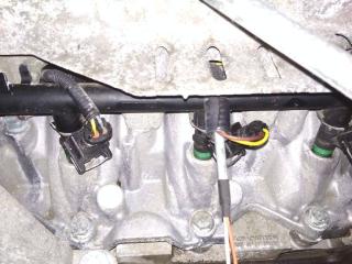 топливная рампа Renault Laguna 2 поколение 2001, 1.8 л., бензин, МКПП