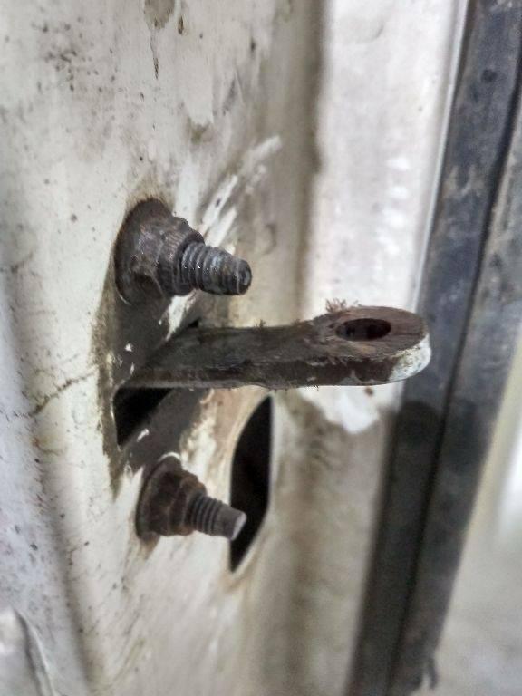 ограничитель открывания двери DAF 95 2 поколение (XF) 2003 - фото №1