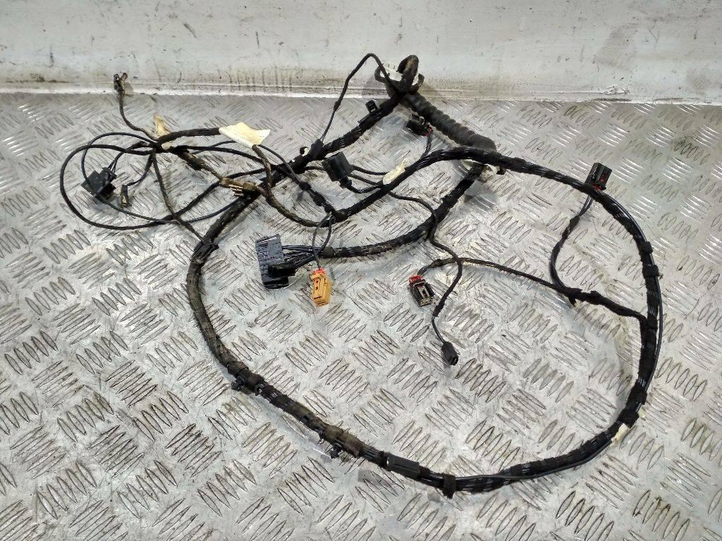 Проводка крышки багажника Volkswagen Tiguan 1 поколение 2010, 2.0 л., дизель, 5N0971147D - фото №1