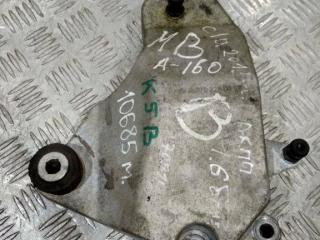 кронштейн двигателя Mercedes-Benz CLA-Класс C117 2015, A2702230002