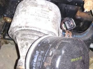 теплообменник масляного фильтра Renault Megane 2 поколение 2003, 1.5 л., дизель, МКПП, 8200068115