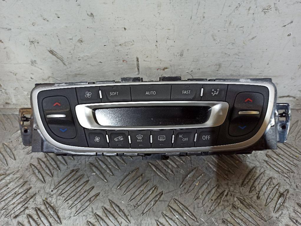 блок управления печки / климат-контроля Renault Megane 3 поколение 2010, 275100007R - фото №1