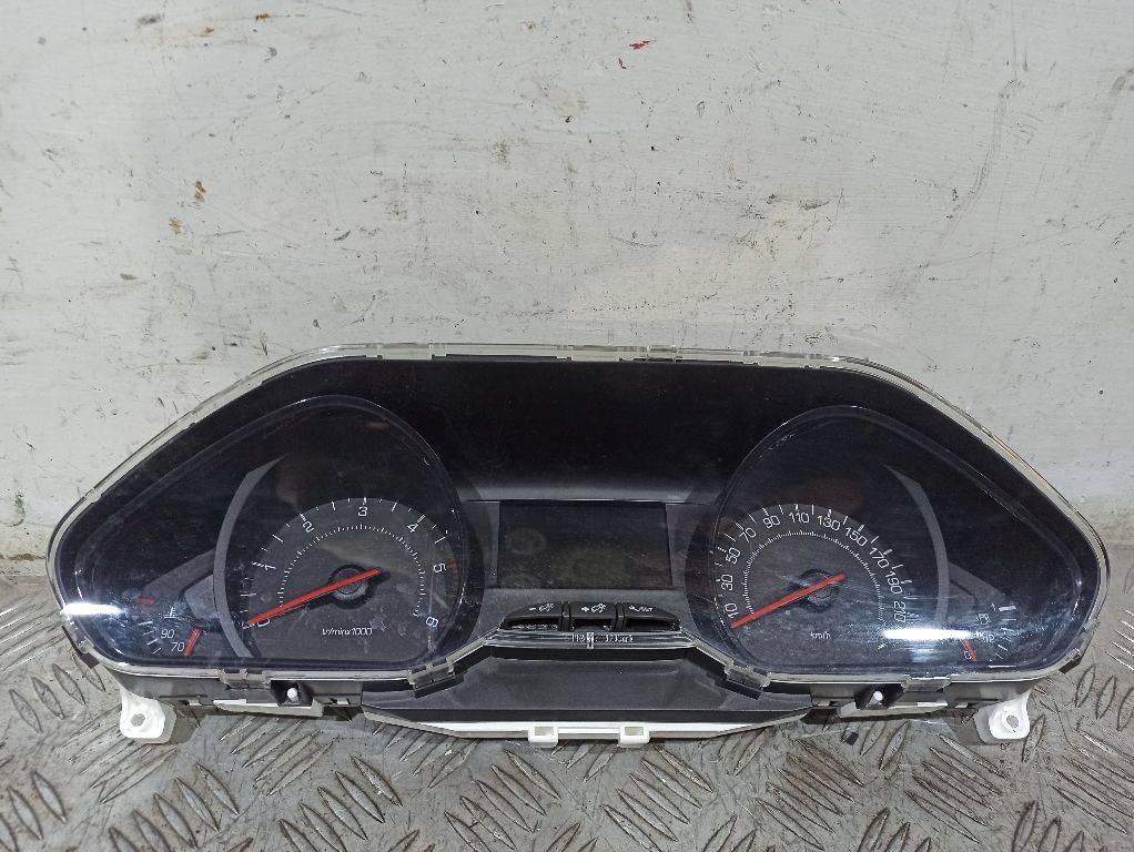 щиток приборов (приборная панель) Peugeot 208 1 поколение 2015, 769317790U - фото №1