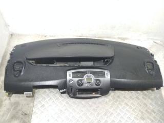 панель передняя салона (торпедо) Renault Scenic 2 поколение 2003, 8200232649