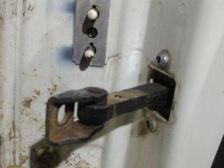 ограничитель открывания двери BMW 1 серия E81/E82/E87/E88 [рестайлинг] 2009, купе