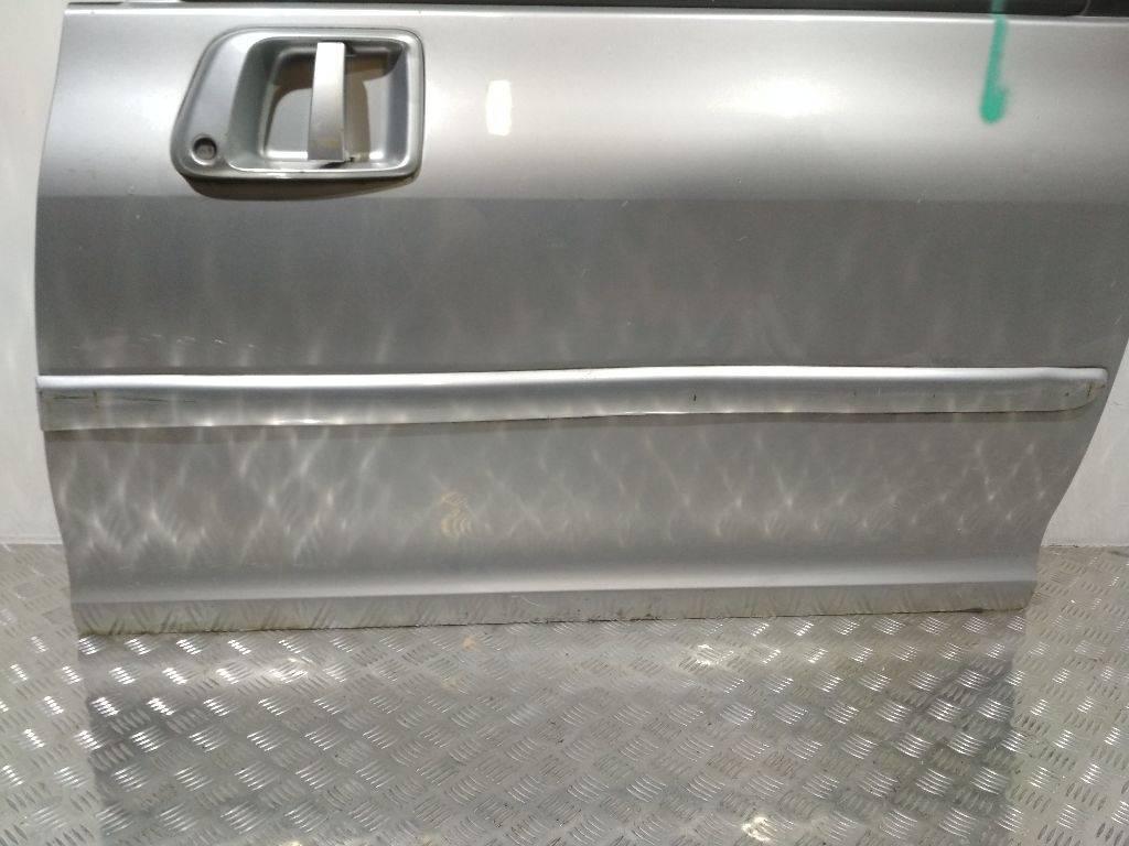 молдинг двери передней левой Peugeot 1007 1 поколение 2007 - фото №1