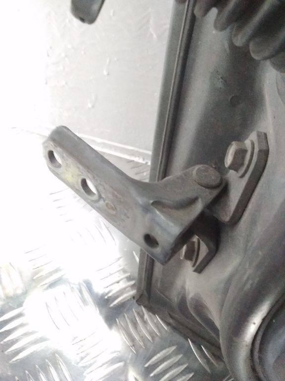 петля двери Peugeot 4007 1 поколение 2007 - фото №1