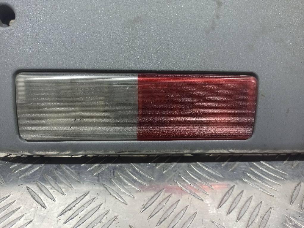 фонарь салона (плафон) MAN TGA 1 поколение 2005 - фото №1