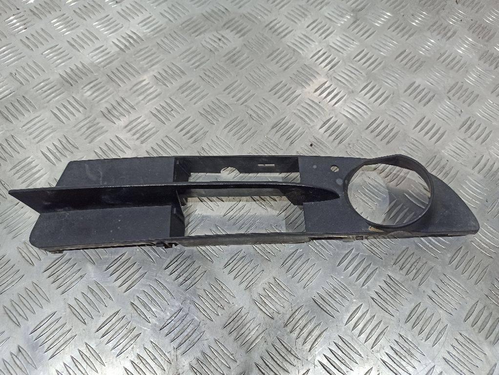 заглушка (решетка) в бампер BMW 5 серия E60/E61 2006, 11460915 - фото №1