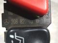 кнопка аварийной сигнализации Mercedes-Benz E-Класс W210/S210 1998, 2088200310 - фото №2