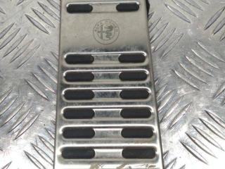 накладка на педаль Alfa Romeo MiTo 955 [рестайлинг] 2016