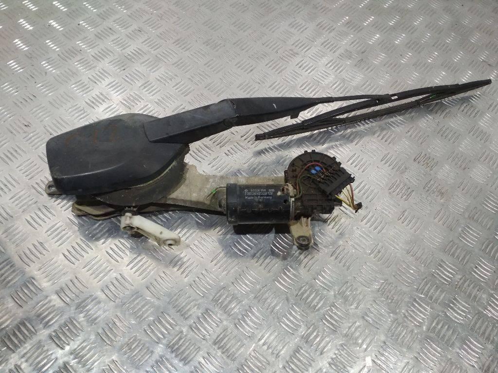 щеткодержатель (поводок стеклоочистителя, дворник) Mercedes-Benz E-Класс W210/S210 1998, 2100201542 - фото №1