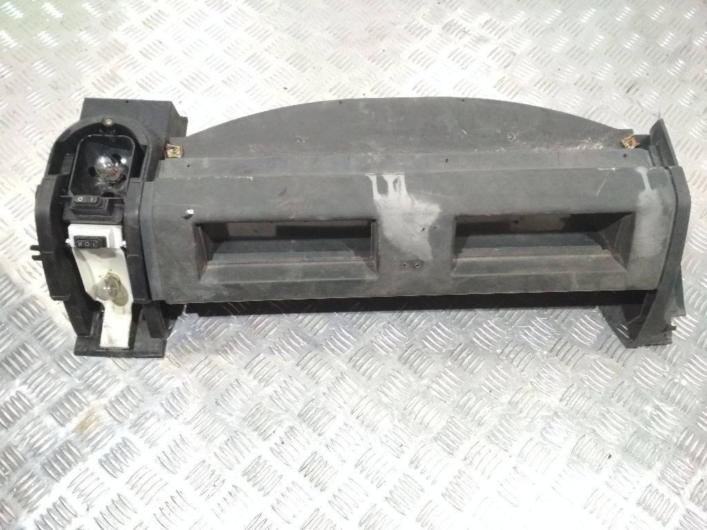 накладка на торпедо (консоль) MAN TGA 1 поколение 2005, 81639030257 - фото №1