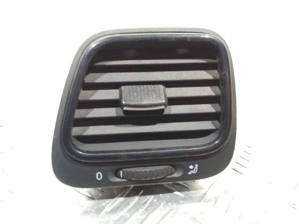 дефлектор обдува салона Volkswagen Golf 6 поколение 2009, 1Q0819709 - фото №1