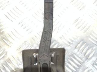 ручка открывания капота Renault Megane 2 поколение [рестайлинг] 2006, 8200484672