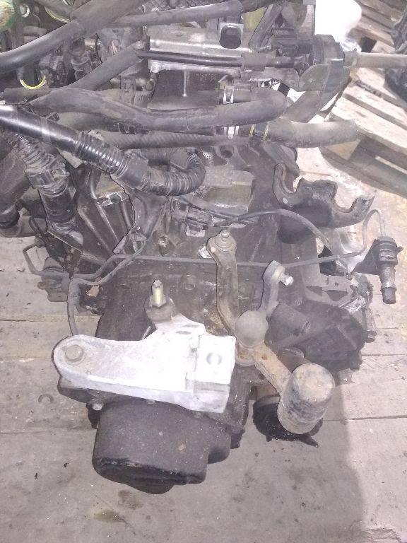 маховик Mazda 5 CR 2005, 1.8 л., бензин, МКПП - фото №1