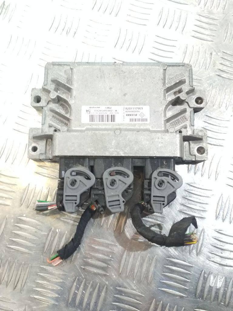 блок управления двигателем Renault Sandero 1 поколение 2011, 8201117953 - фото №1