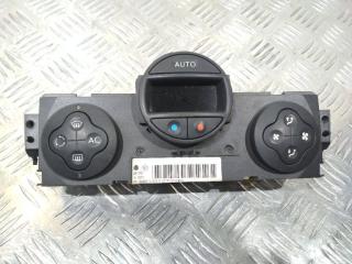 блок управления печки / климат-контроля Renault Megane 2 поколение 2002, 8200070752