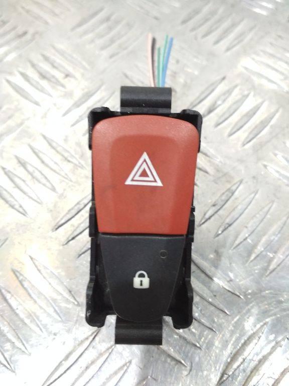 кнопка аварийной сигнализации Renault Megane 3 поколение 2009, DELPHI, 8200214896 - фото №1