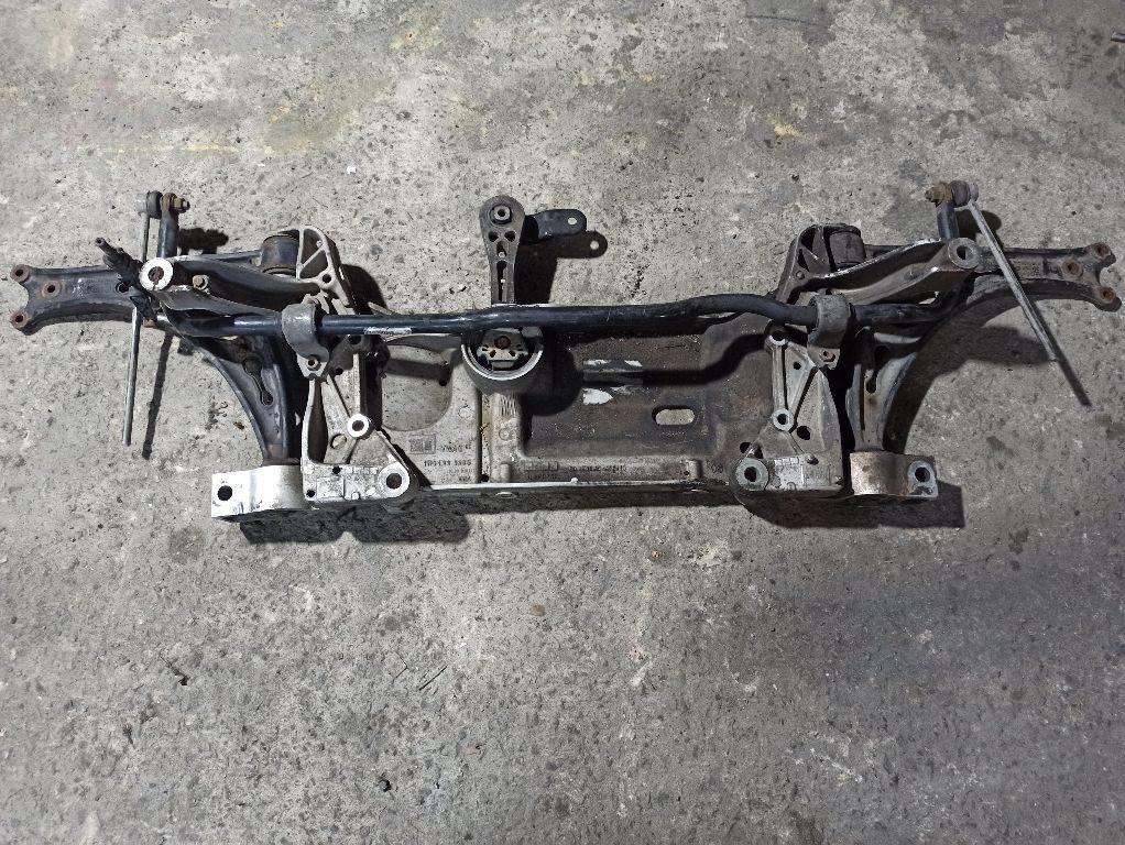 балка подвески передняя (подрамник) Volkswagen Touran 1 поколение 2003, 1KO1993696 - фото №1