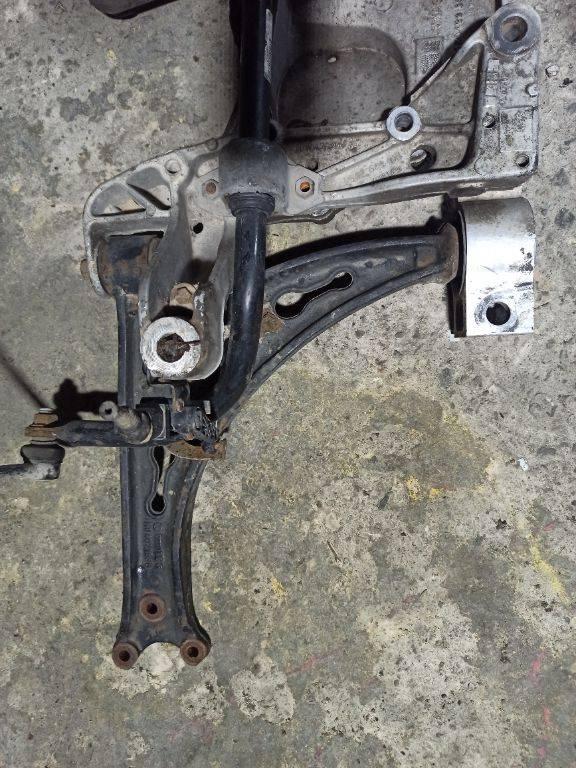 рычаг передний левый Volkswagen Touran 1 поколение 2003, 1K0407153G - фото №1