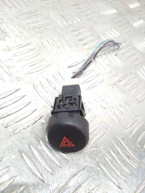 кнопка аварийной сигнализации Nissan Juke YF15 2010 - фото №1