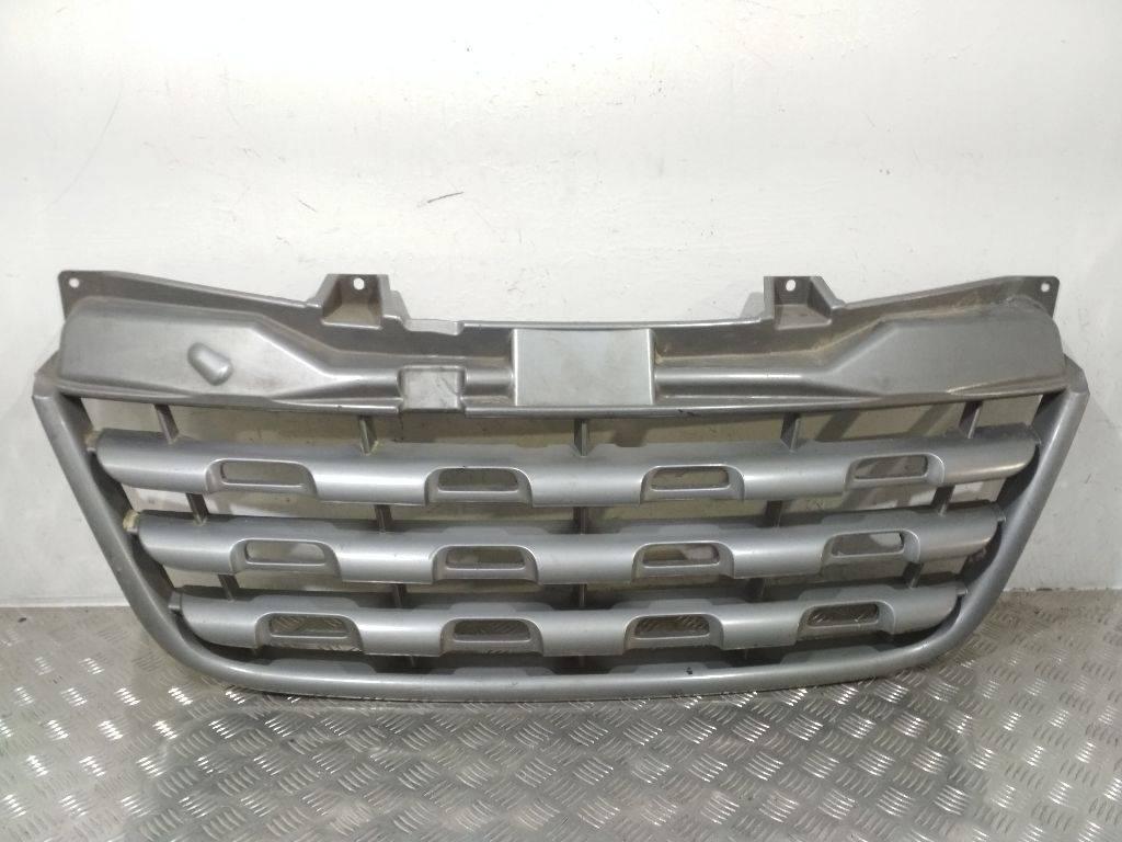 решетка радиатора Renault Master 3 поколение 2012, 623100256 - фото №1