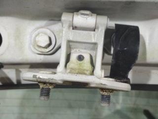 петля крышки багажника BMW 1 серия E81/E82/E87/E88 [рестайлинг] 2009, 7060626-09